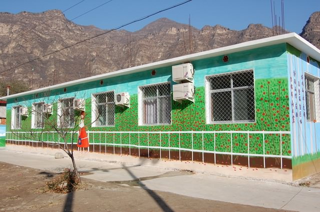 創作裝飾性壁畫的過程