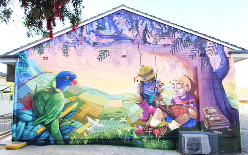 水泥墻面如何做手繪涂鴉墻